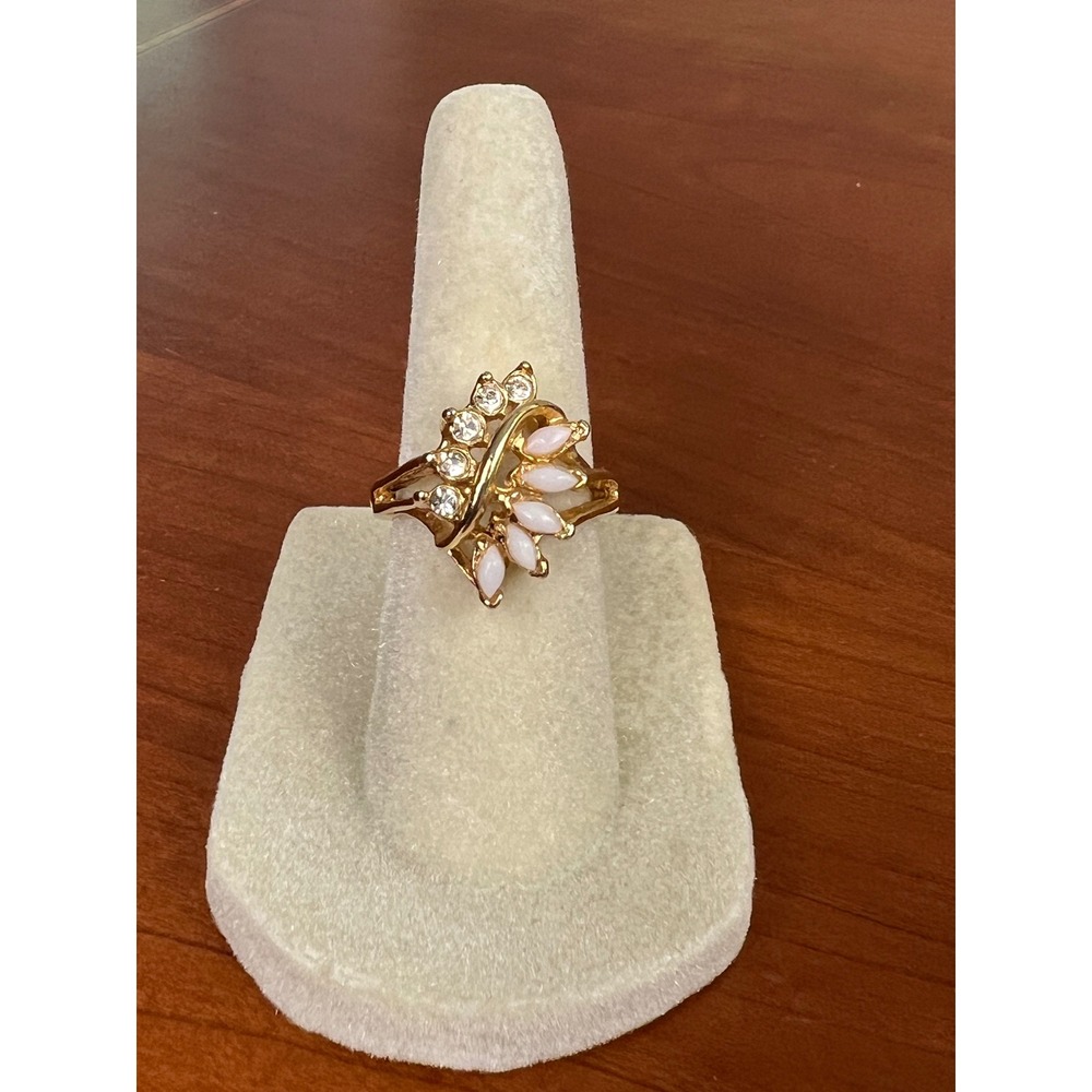 Vintage Gold Tone Faux Opal Rhinestone Bypass Spray Cocktail Ring Size 5.25